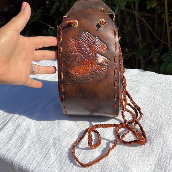 Leather Eagle bag. 🦅 - Picture 2 of 16